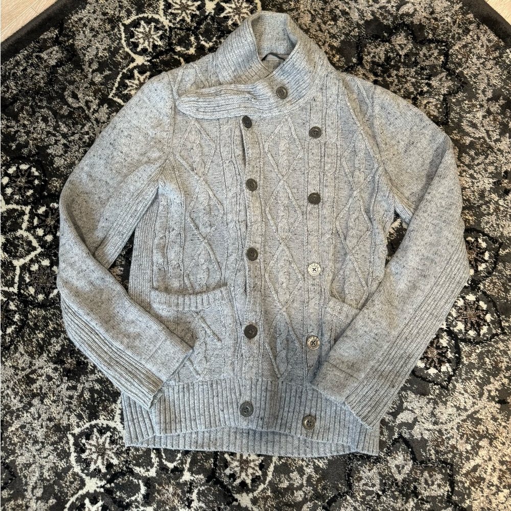 Men’s GUESS Gray Cable Knit Button-Up Sweater Cardigan